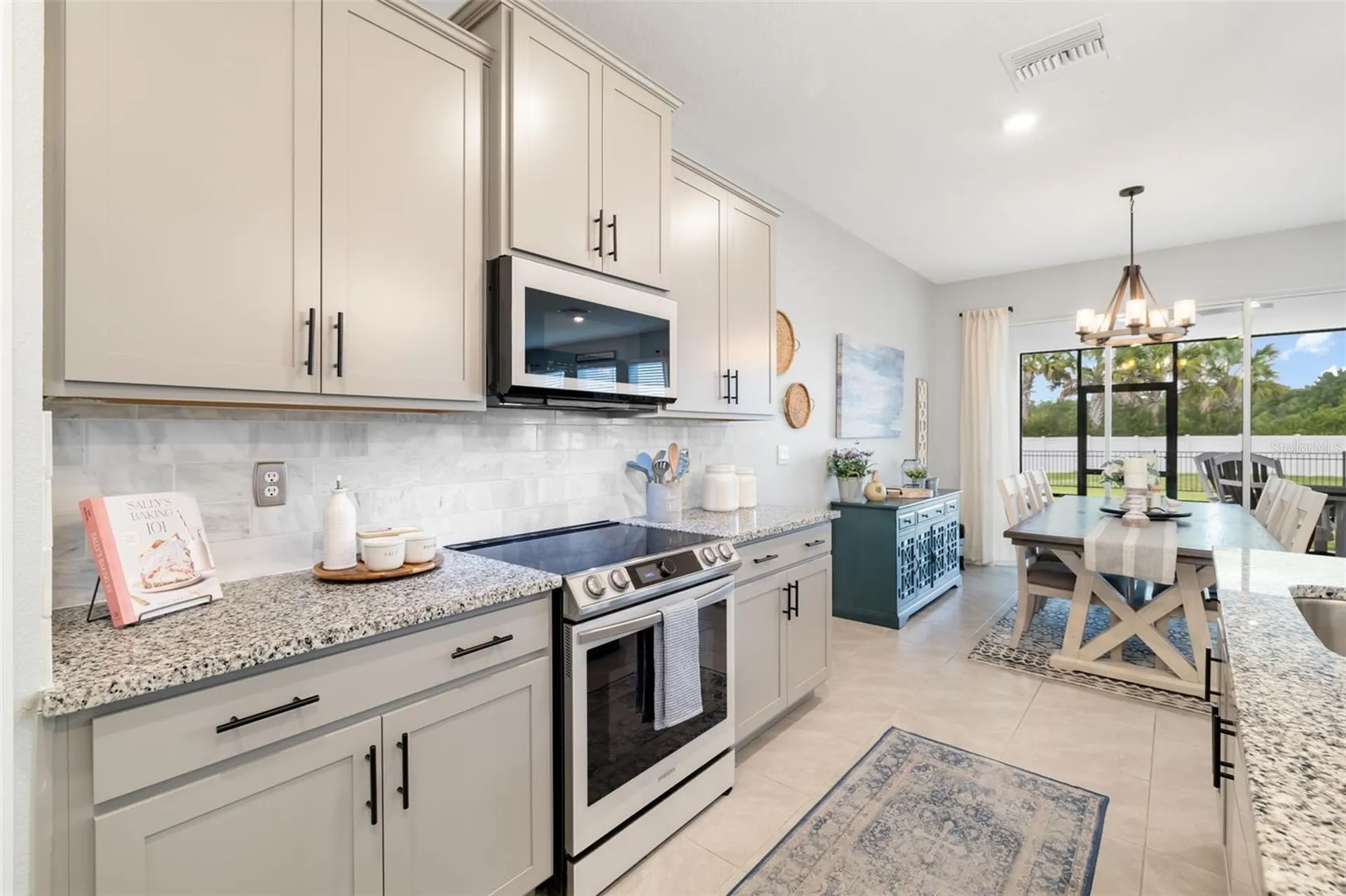 15905 5th Avenue E Bradenton FL 34212