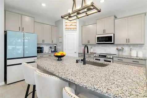 15905 5th Avenue E Bradenton FL 34212