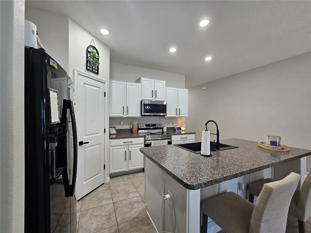 10005 Rose Petal Place Riverview FL 33578