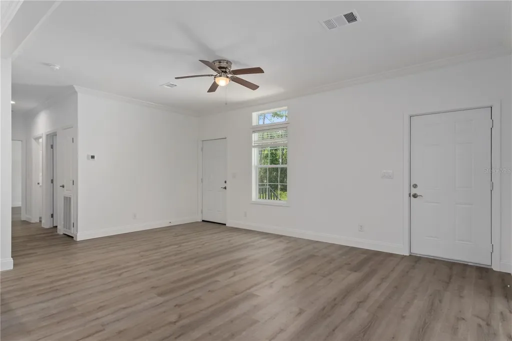 14249 E Razorbill Avenue Weeki Wachee FL 34614
