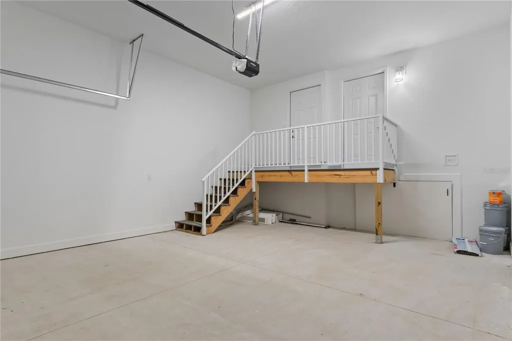 14249 E Razorbill Avenue Weeki Wachee FL 34614