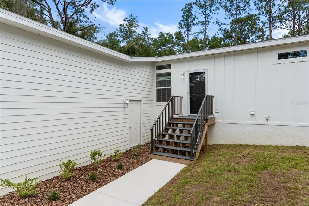 14249 E Razorbill Avenue Weeki Wachee FL 34614