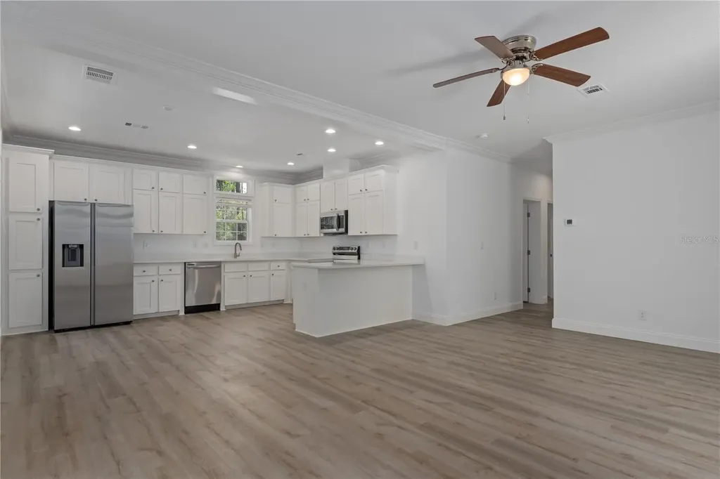 14249 E Razorbill Avenue Weeki Wachee FL 34614