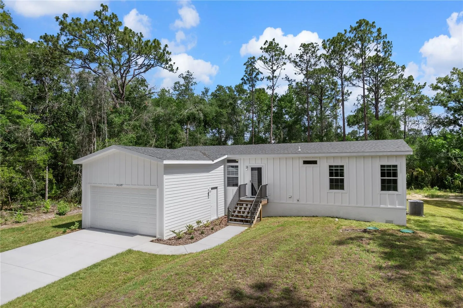 14249 E Razorbill Avenue Weeki Wachee FL 34614
