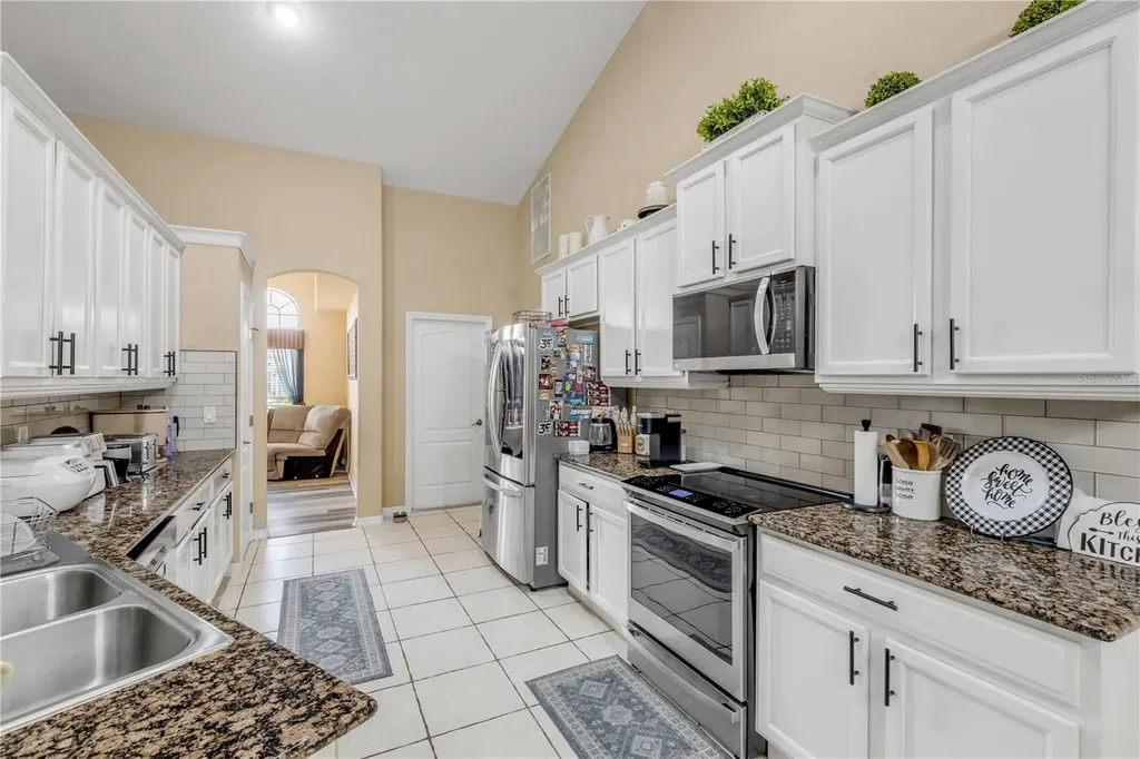 625 Quail Lake Drive Debary FL 32713
