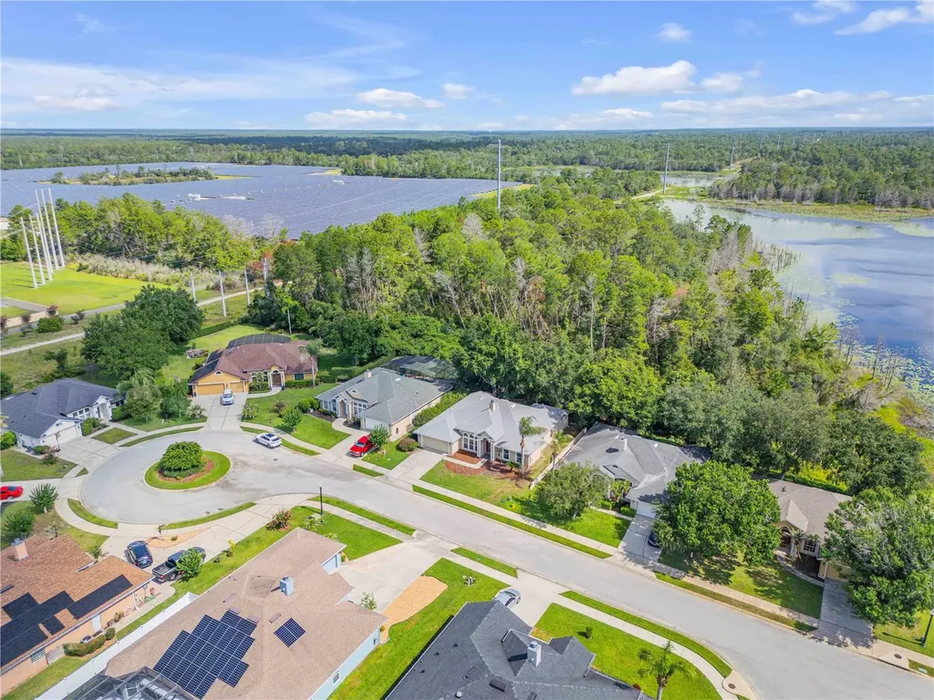 625 Quail Lake Drive Debary FL 32713