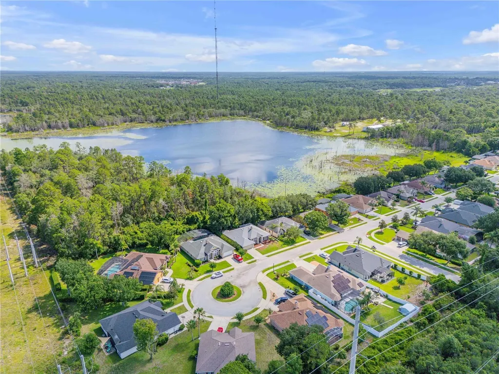 625 Quail Lake Drive Debary FL 32713