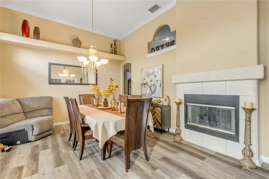 625 Quail Lake Drive Debary FL 32713