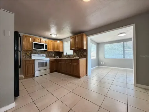 4620 Tropical Lane Holiday FL 34690
