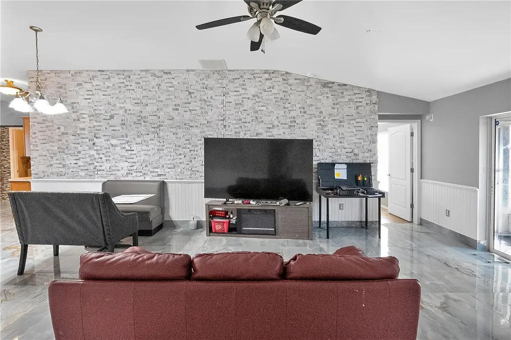 3697 Madbury Circle Lakeland FL 33810