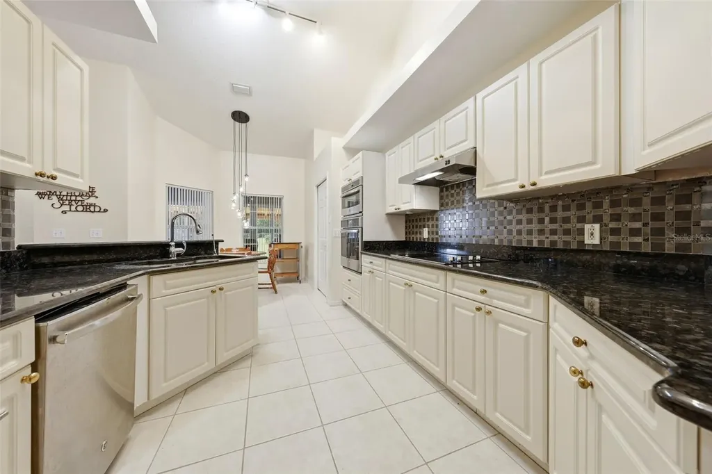 36723 Sundance Drive Grand Island FL 32735