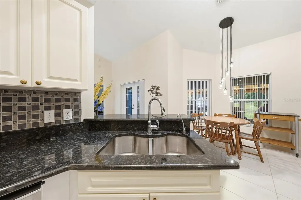 36723 Sundance Drive Grand Island FL 32735