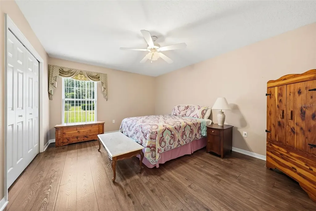 36723 Sundance Drive Grand Island FL 32735
