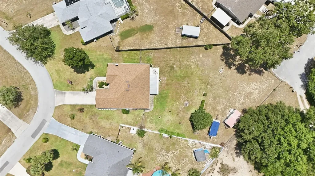 36723 Sundance Drive Grand Island FL 32735