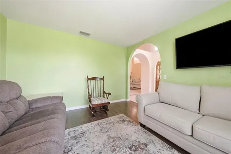 36723 Sundance Drive Grand Island FL 32735