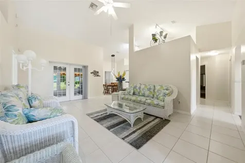 36723 Sundance Drive Grand Island FL 32735