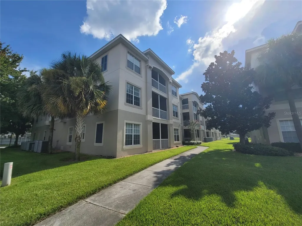 3321 Whitestone Circle Kissimmee FL 34741