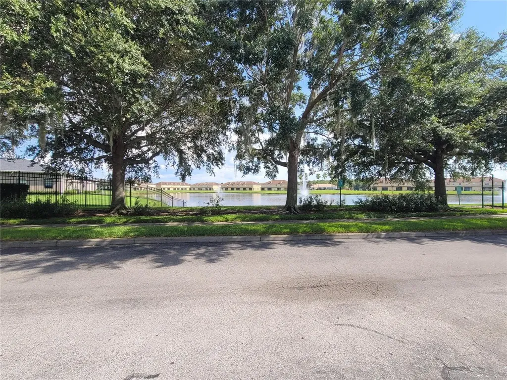 3321 Whitestone Circle Kissimmee FL 34741