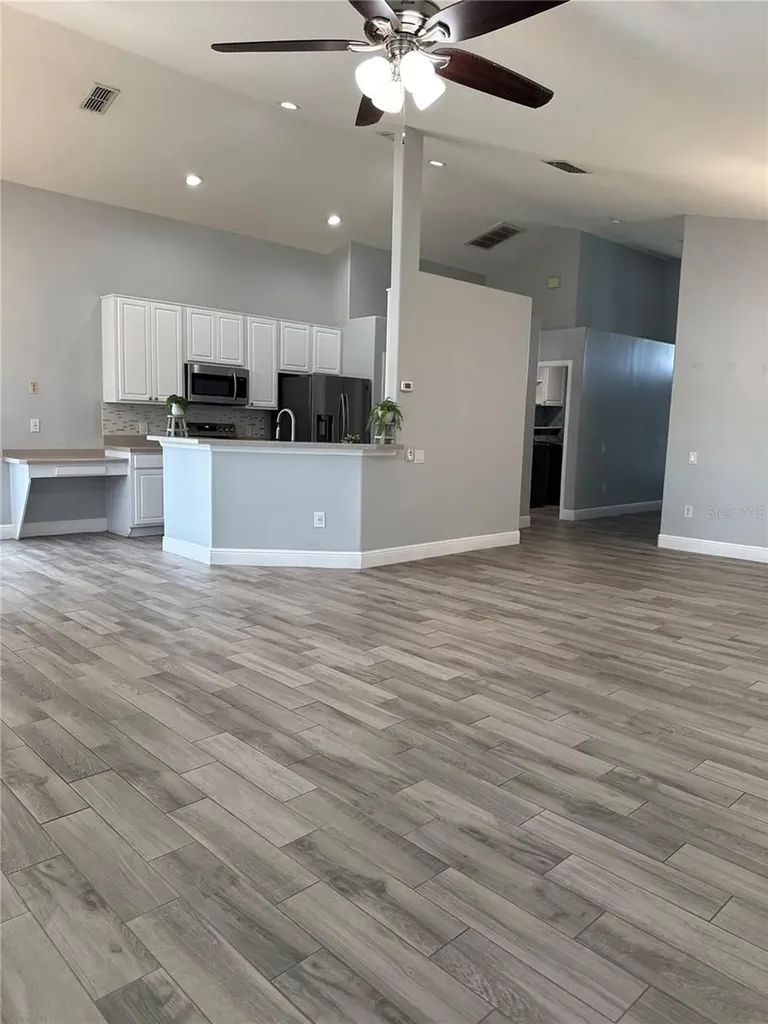 3158 Stonehurst Circle Kissimmee FL 34741