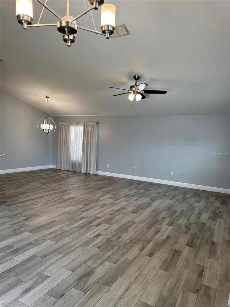 3158 Stonehurst Circle Kissimmee FL 34741