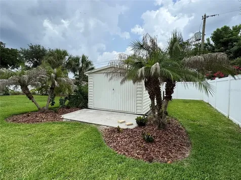 1809 Stella Court N Lakeland FL 33813