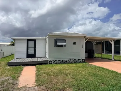 208 50th Avenue Drive E Bradenton FL 34203