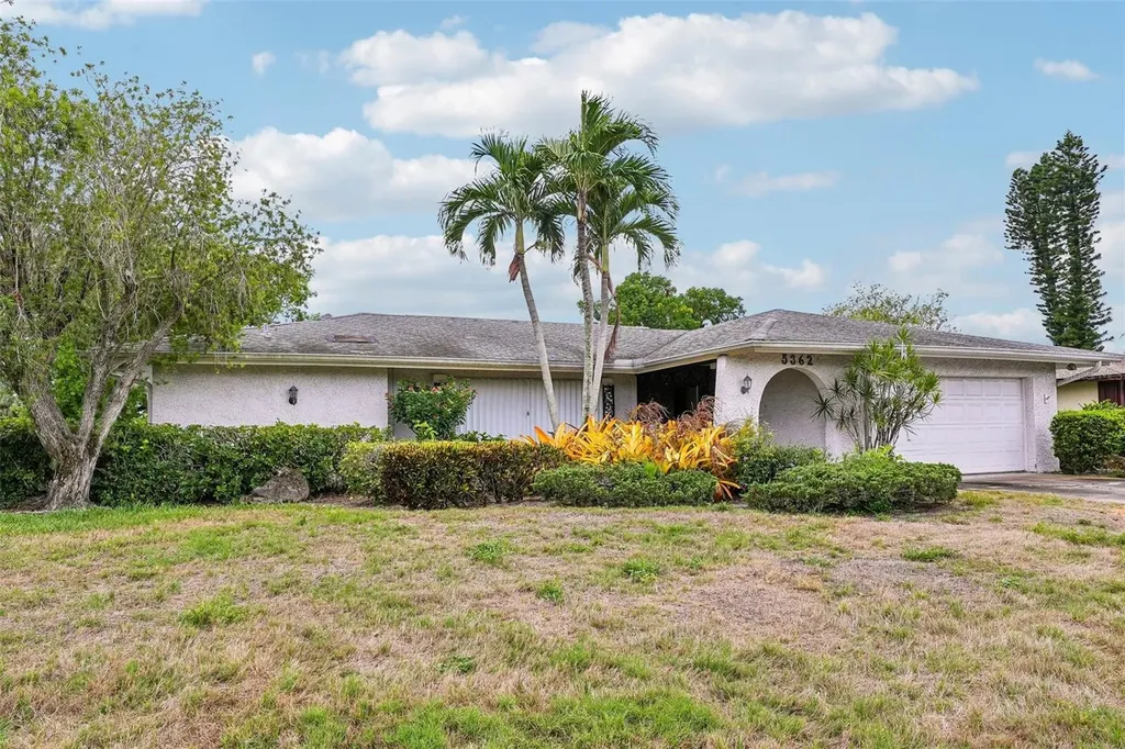 5362 Shalley Circle W Fort Myers FL 33919