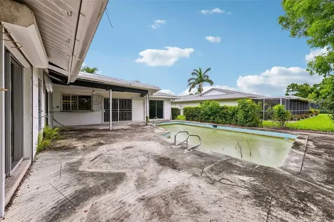 5362 Shalley Circle W Fort Myers FL 33919