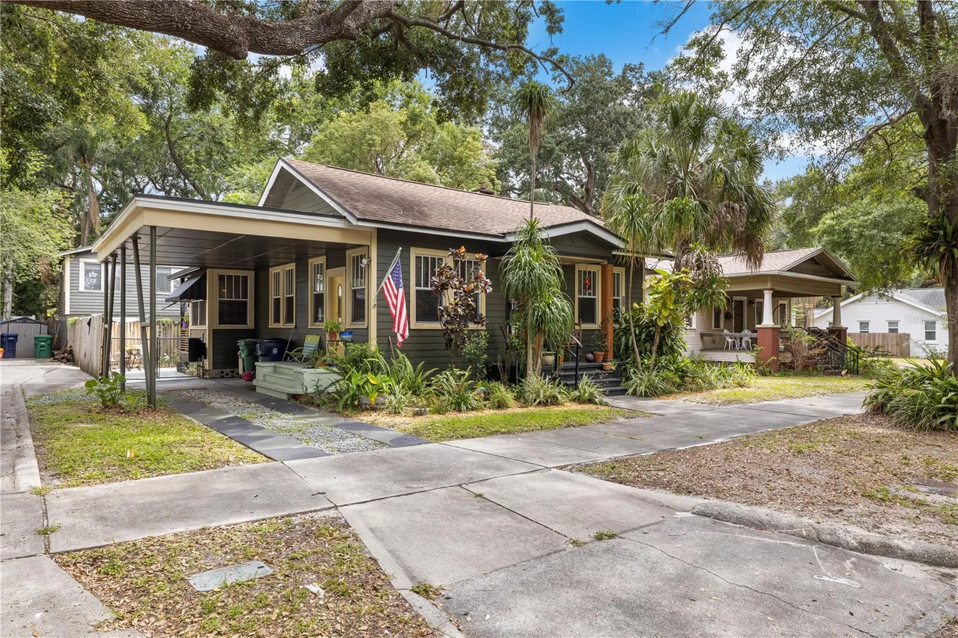 916 E Broad Street Tampa FL 33604