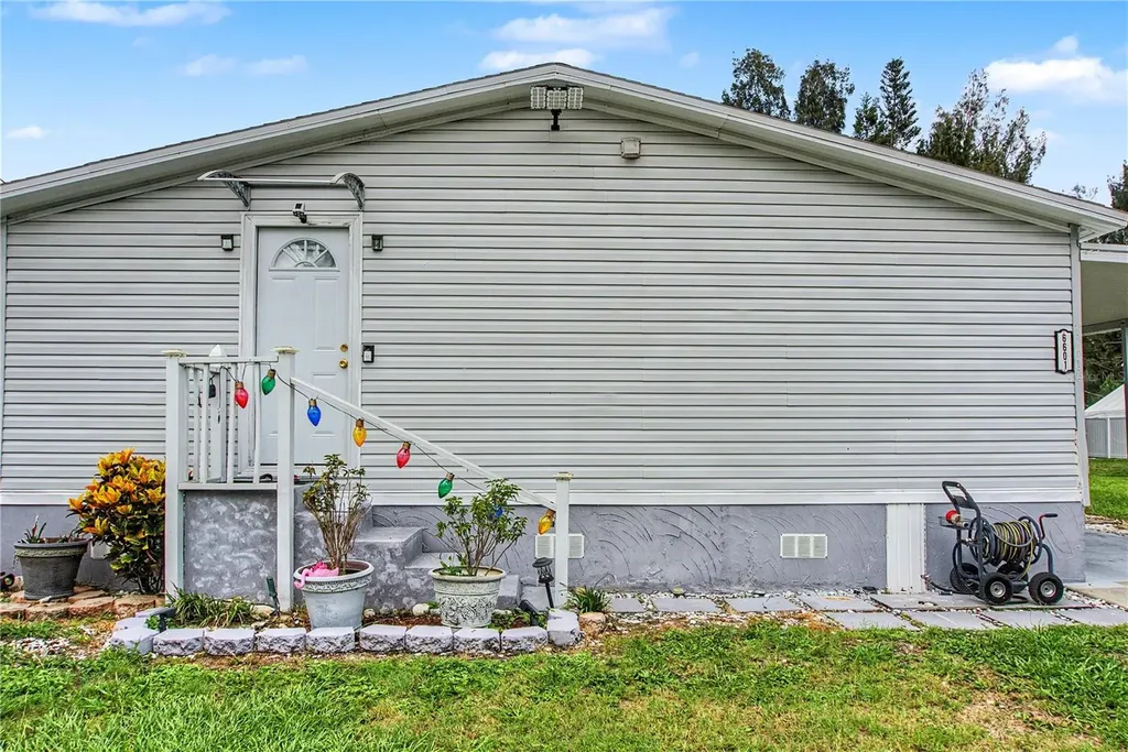 6601 51st Way N Pinellas Park FL 33781
