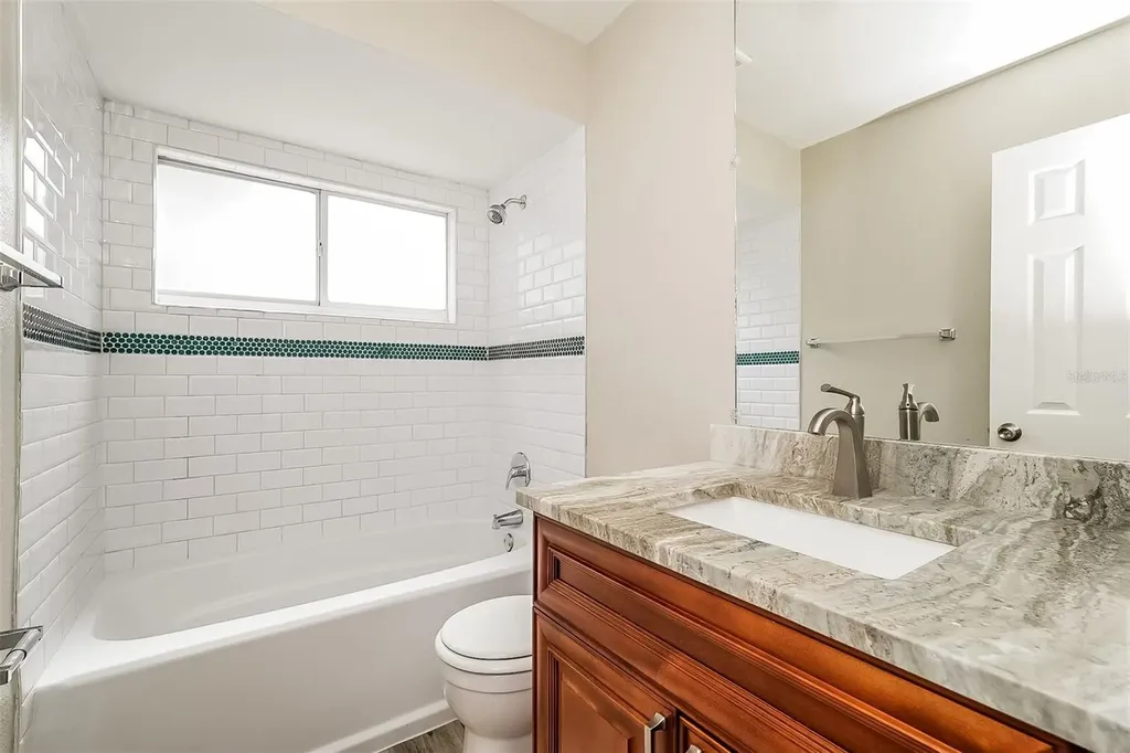 1019 Ridgefield Drive Valrico FL 33594