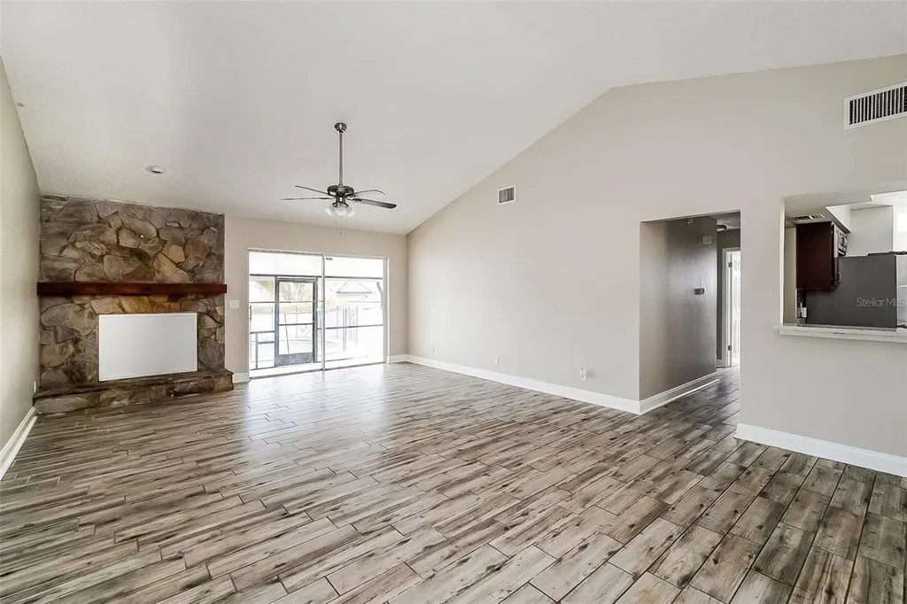 1019 Ridgefield Drive Valrico FL 33594