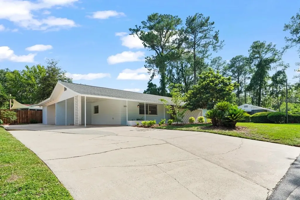 1019 NW 36th Road Gainesville FL 32609