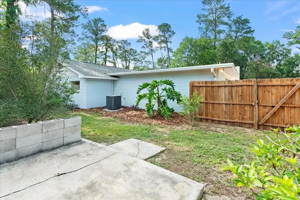 1019 NW 36th Road Gainesville FL 32609