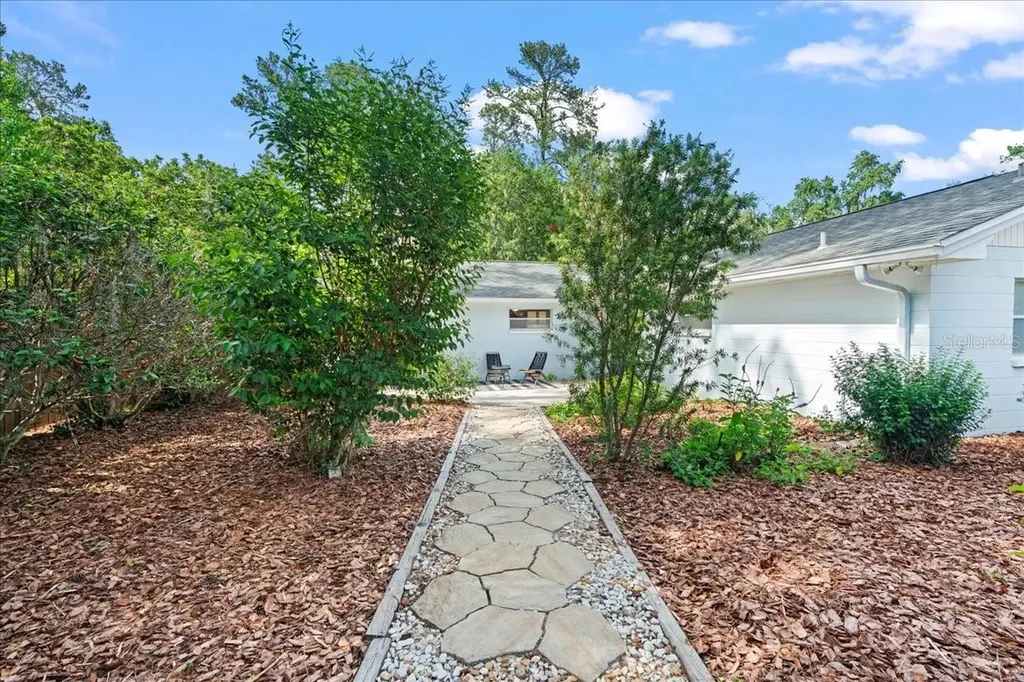 1019 NW 36th Road Gainesville FL 32609