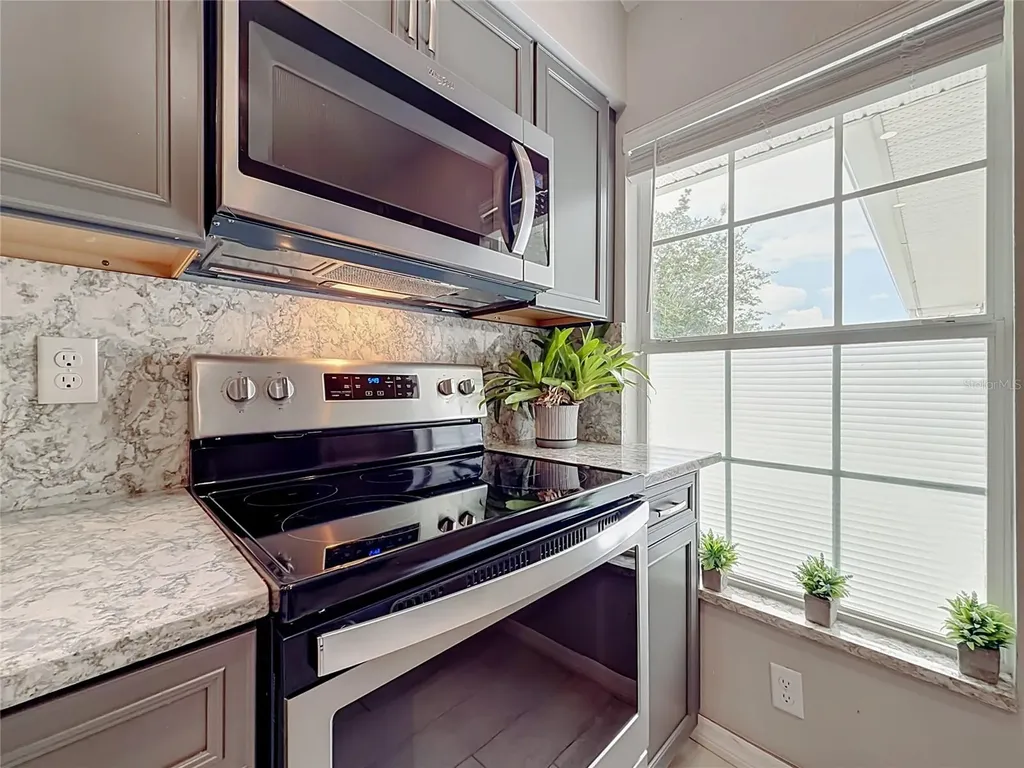 5859 Princess Caroline Place Leesburg FL 34748