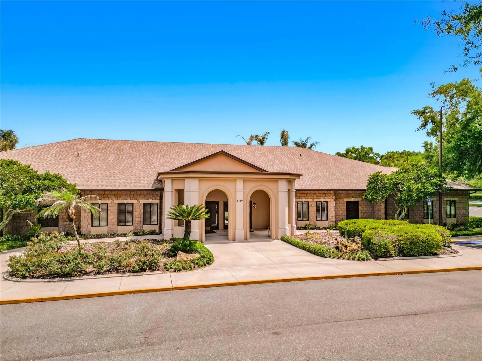 5859 Princess Caroline Place Leesburg FL 34748