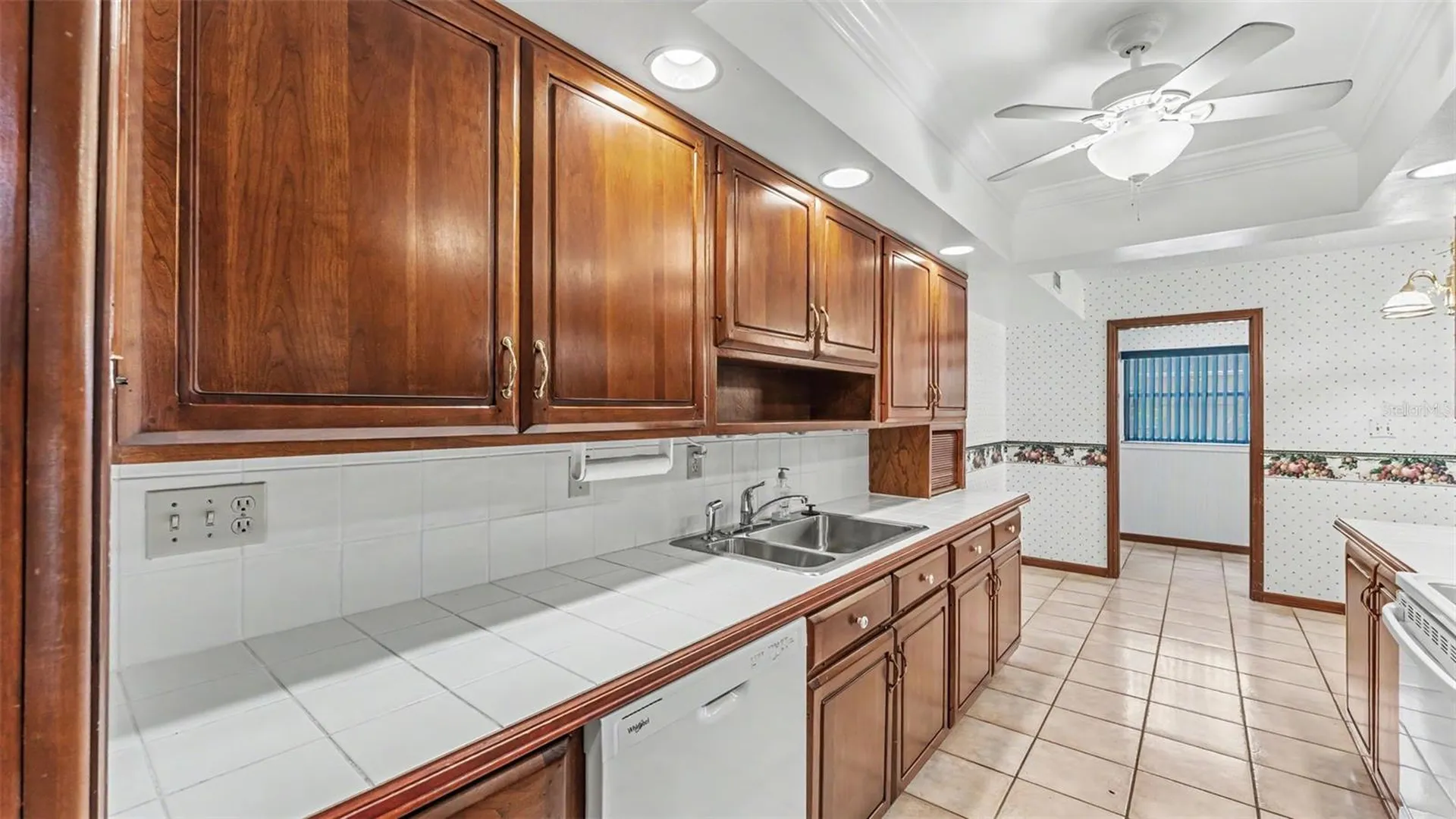 633 Victoria Square Lane Lakeland FL 33813