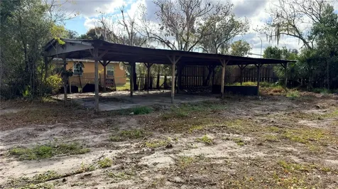 11 7th Street SE Fort Meade FL 33841