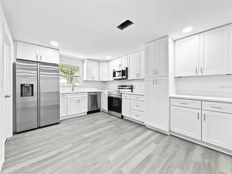7240 W Avocado Street Crystal River FL 34429