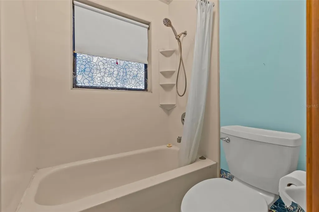 505 Village Oak Drive Tarpon Springs FL 34689