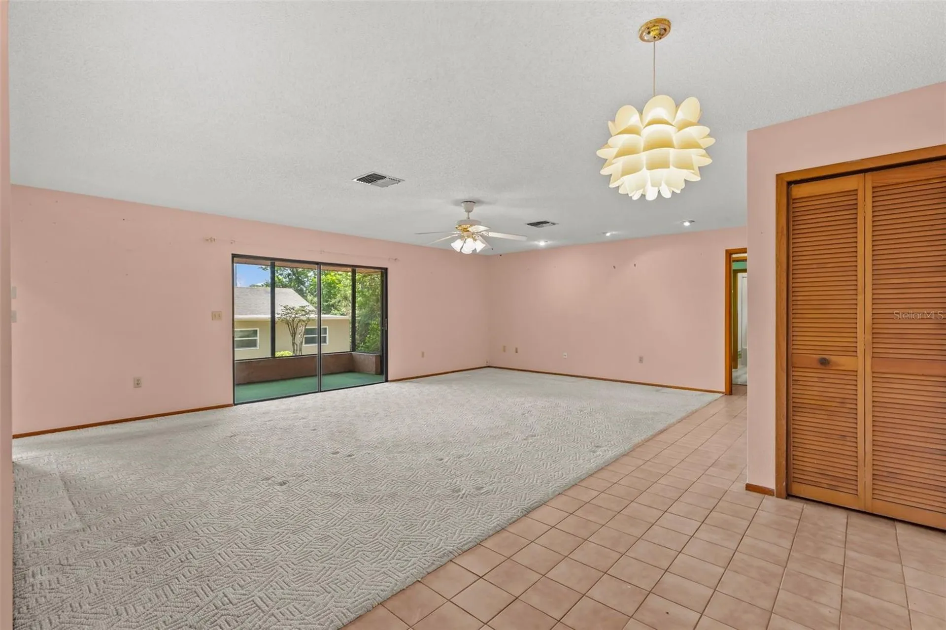 505 Village Oak Drive Tarpon Springs FL 34689