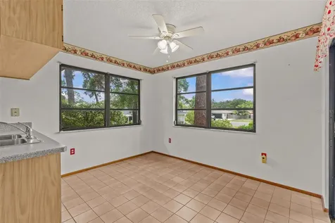 505 Village Oak Drive Tarpon Springs FL 34689