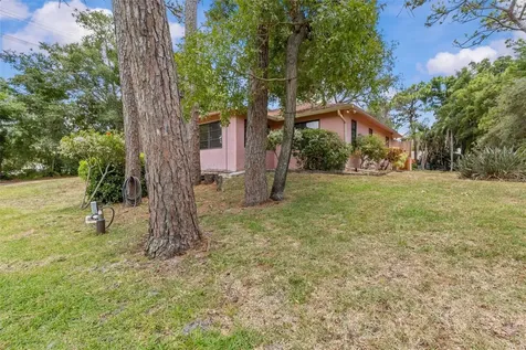505 Village Oak Drive Tarpon Springs FL 34689
