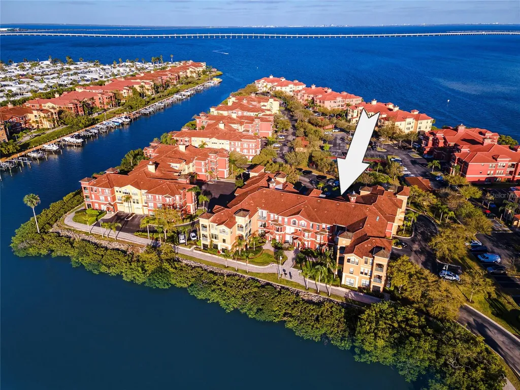 2722 Via Tivoli Clearwater FL 33764