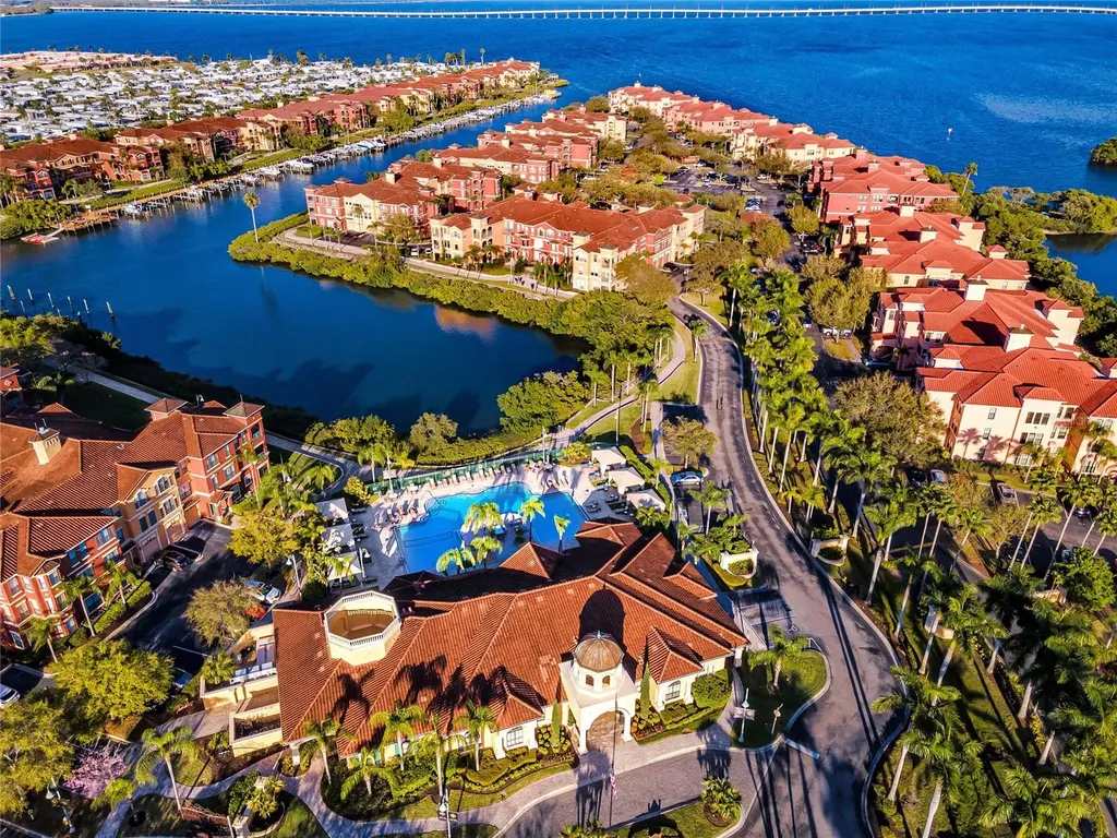 2722 Via Tivoli Clearwater FL 33764