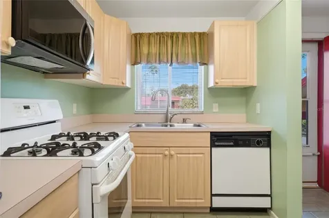 400 El Camino Drive Winter Haven FL 33884