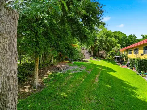 400 El Camino Drive Winter Haven FL 33884