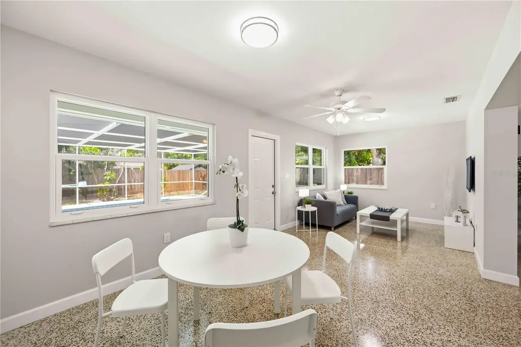 5726 Waneta Place Sarasota FL 34231