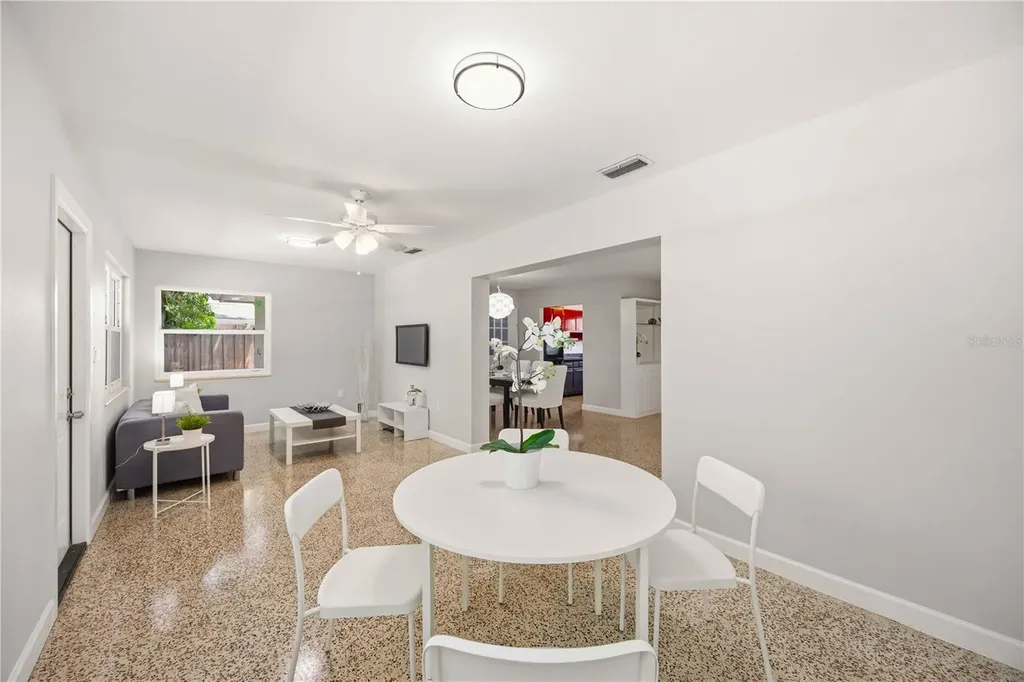 5726 Waneta Place Sarasota FL 34231